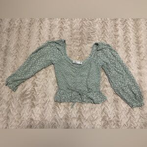 Hollister Textured Knit Top in Light Gray